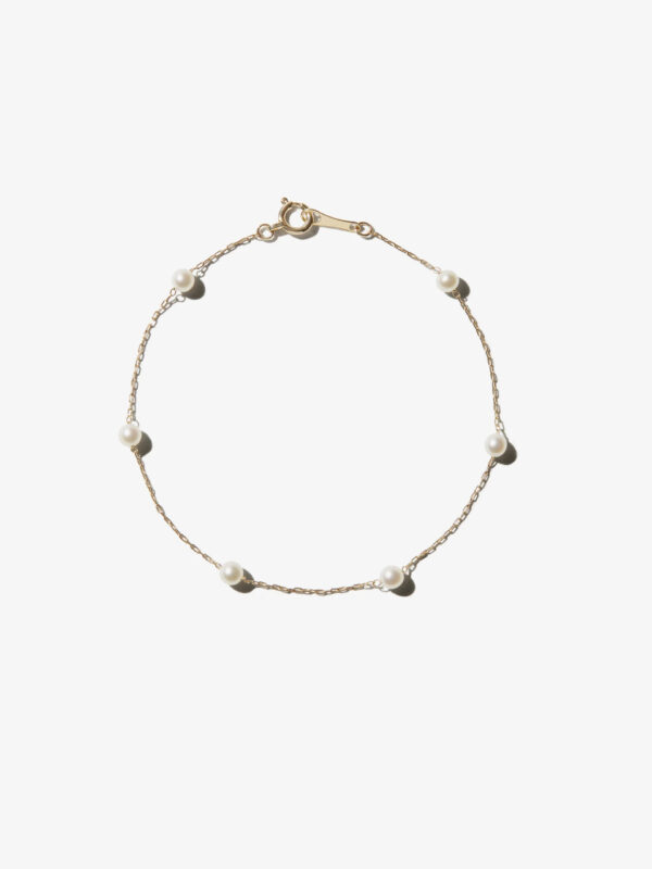Classic Pearl Bracelet